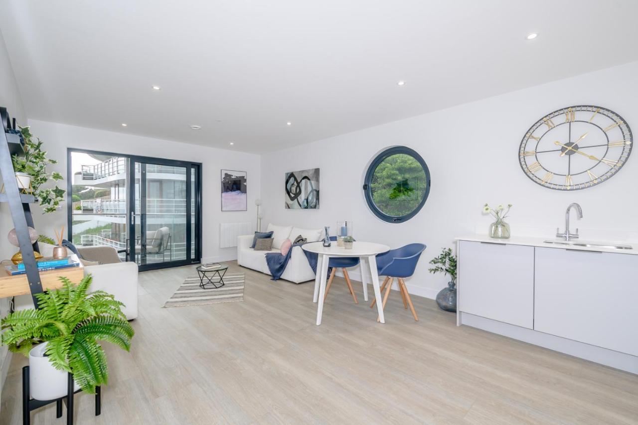 5 Middlecombe - Luxury Apartment At Byron Woolacombe, Only 4 Minute Walk To Woolacombe Beach! Ngoại thất bức ảnh